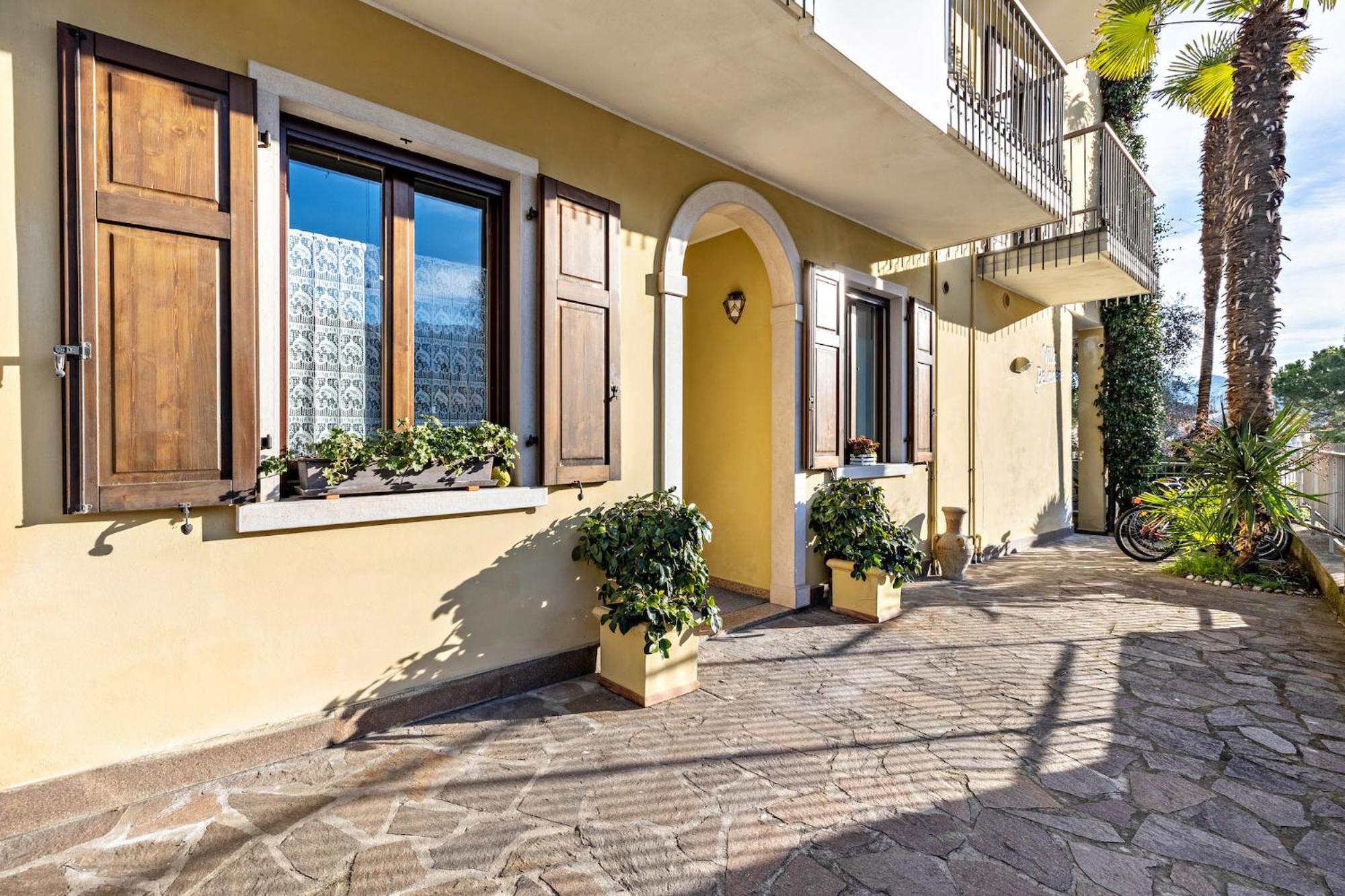 Appartamenti Villa Belvedere Арко Екстер'єр фото
